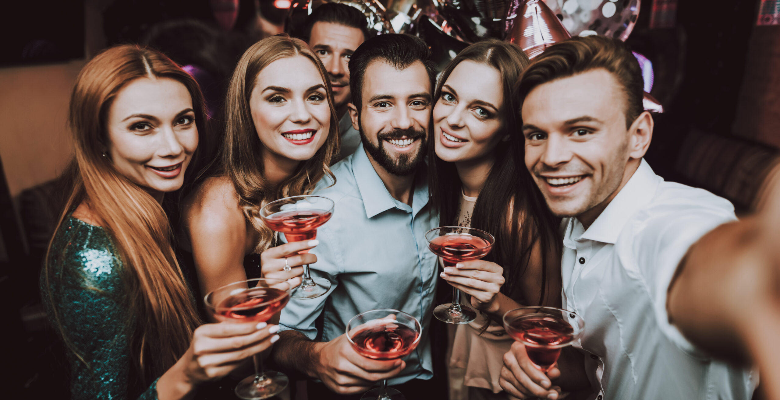 bucks parties hens parties entertainment girls drinking